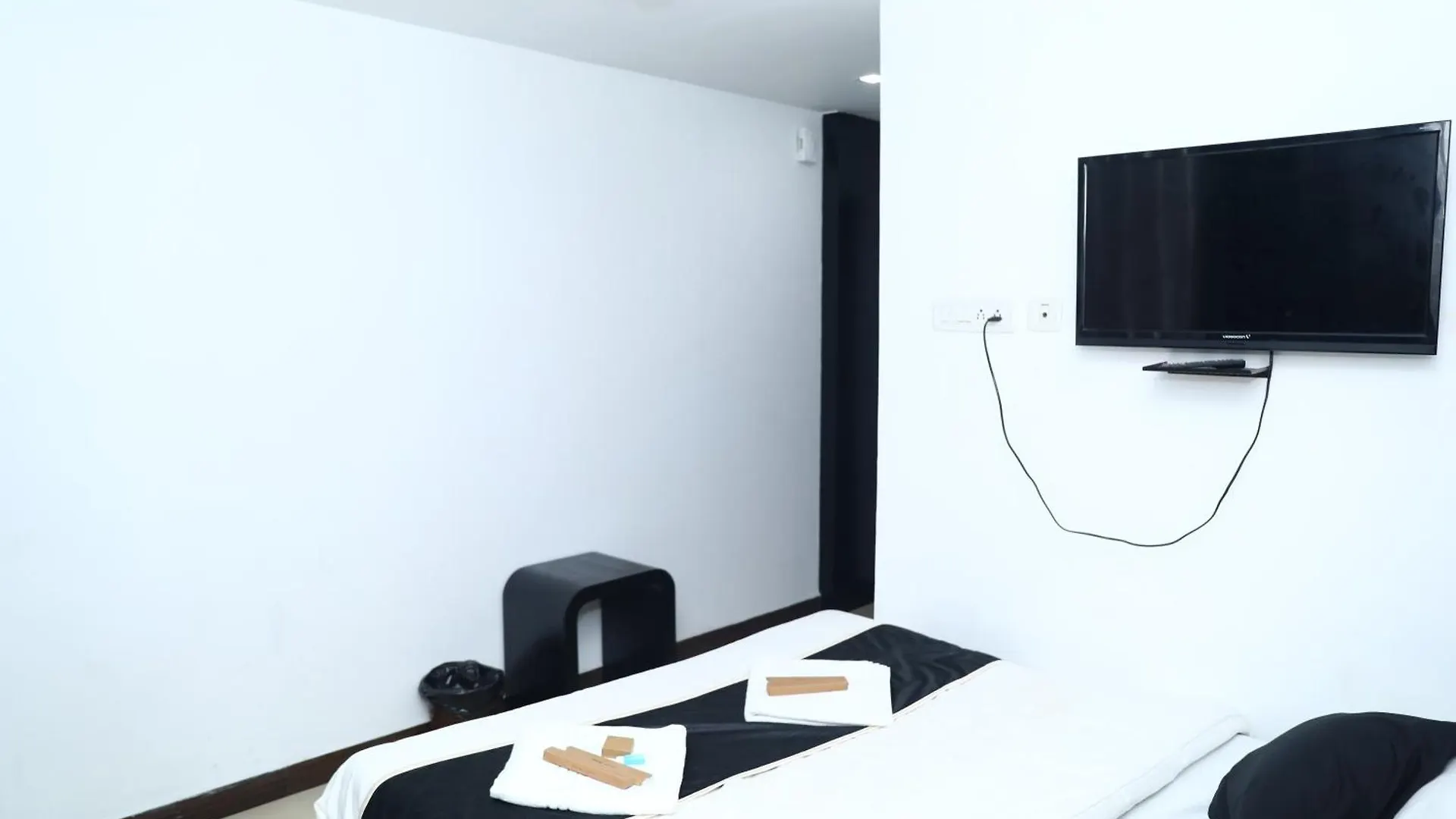 Erica Hotel International Perintalmanna 0*,