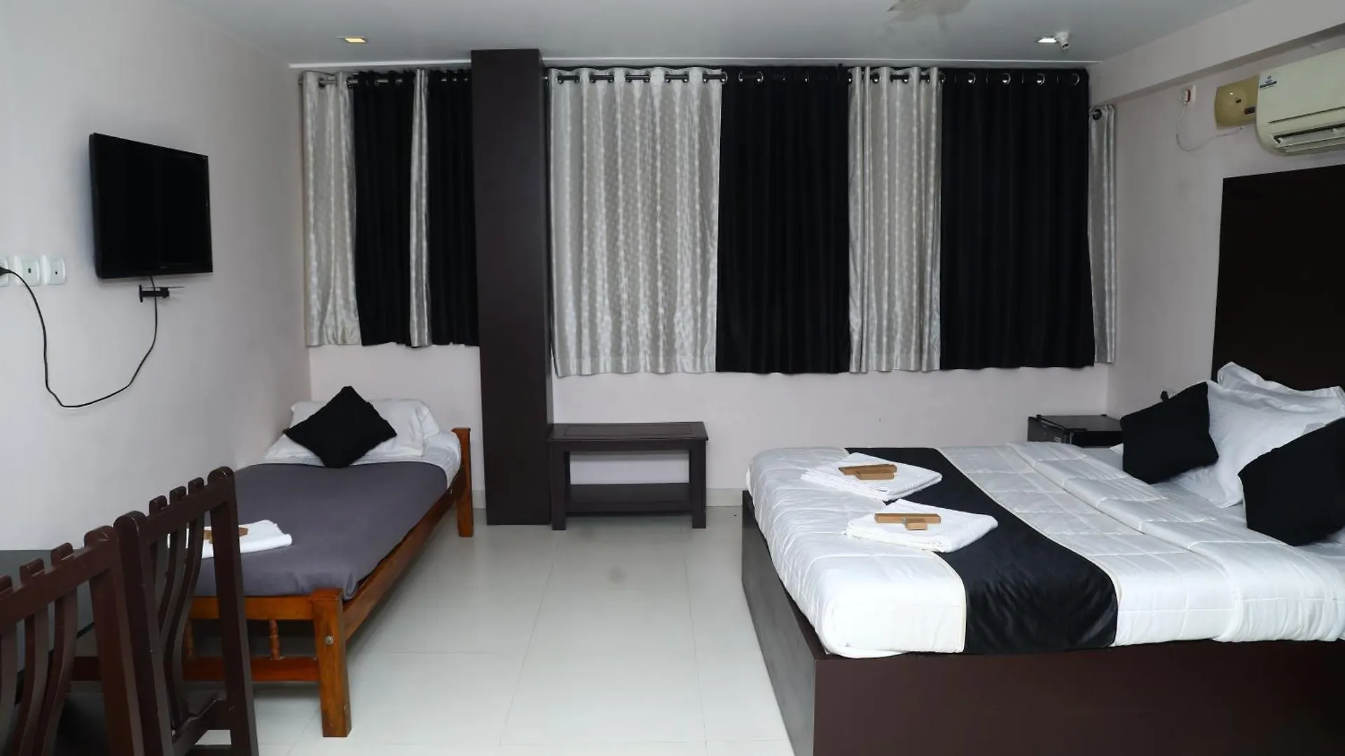 Erica Hotel International Perintalmanna 印度